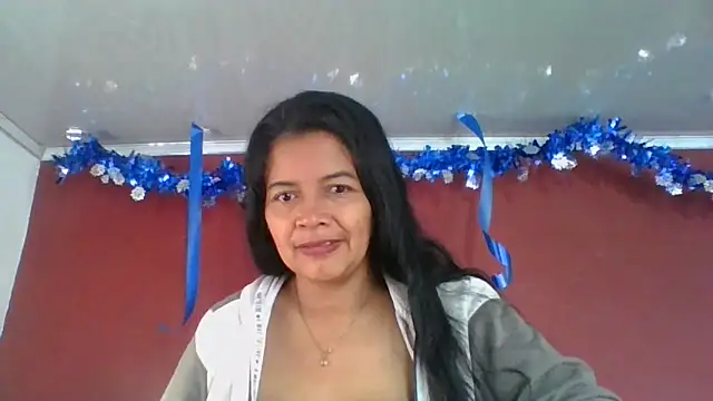 DianaOchoa  online show from November 2025 12:31:02 PM