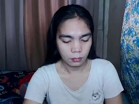 Simple Martina online show from October 2025 01:17:01 AM