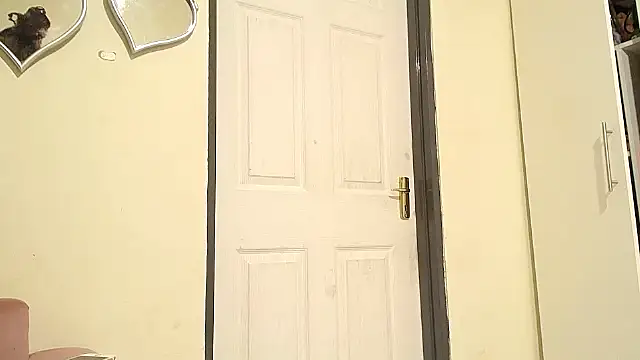 Snapshot of Goddessberry chatting on October 2025 02:01:02 PM Goddessberry online show from October 2025 02:01:02 PM