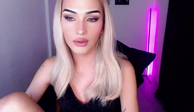 Alicegreenexx online show from May 2026 04:08:02 AM