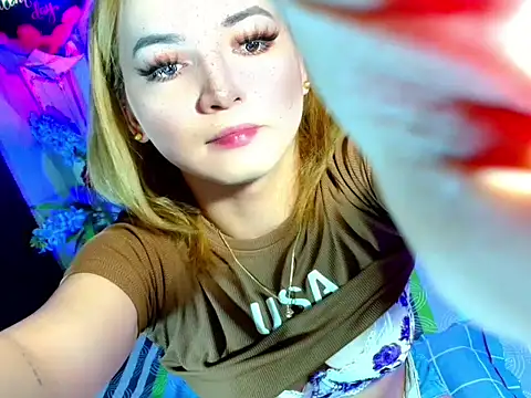 baby kiraxx online show from April 2026 04:06:02 PM