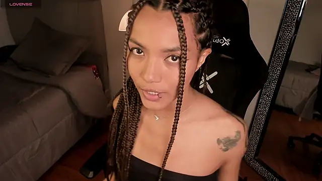 Snapshot of Nati____ chatting on September 2025 04:48:02 AM Nati online show from September 2025 04:48:02 AM