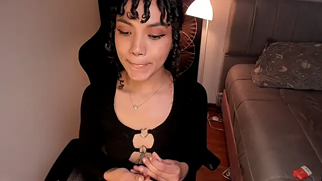 Snapshot of Nati____ chatting on October 2025 04:05:01 AM Nati online show from October 2025 04:05:01 AM