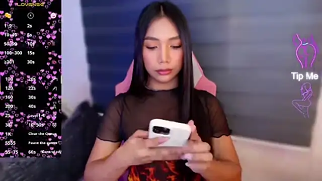 naughtyjayde online show from April 2026 10:26:01 PM