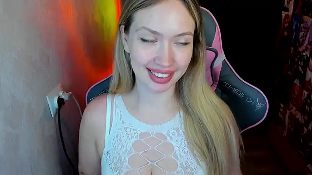 NicoleRiccii online show from December 2025 11:33:02 PM