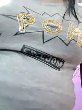 lunna 07 online show from October 2025 06:27:01 PM