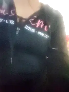 lunna 07 online show from October 2025 12:54:02 AM