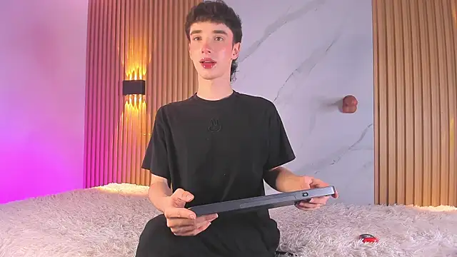 austin rouse online show from October 2025 07:36:02 PM