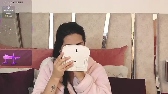 Snapshot of CamiJone chatting on September 2025 11:15:02 PM CamiJone online show from September 2025 11:15:02 PM