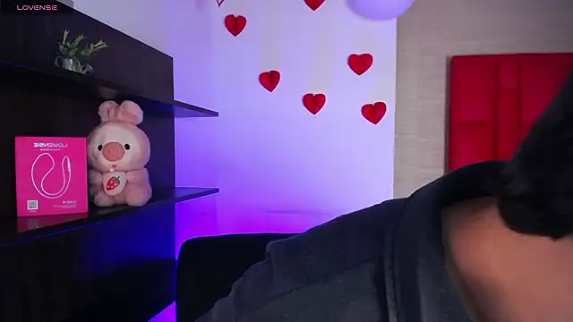 Ezra Storm online show from February 2026 04:31:01 AM