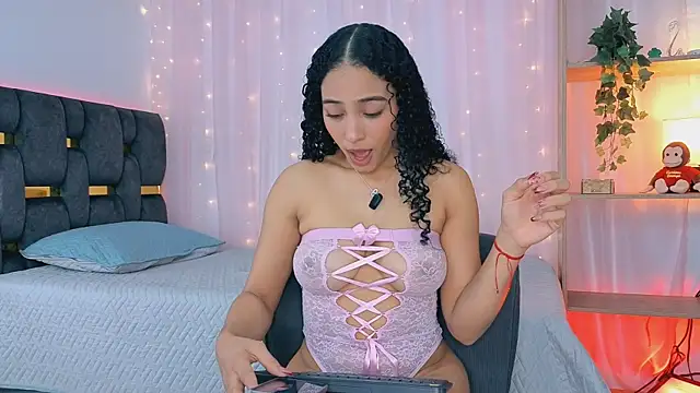 anitaglow online show from October 2025 09:01:01 PM