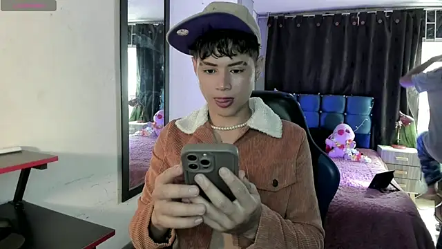 Jostin18 online show from April 2026 07:19:01 PM