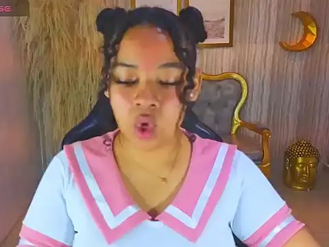 Snapshot of risada_temptation_s chatting on October 2025 03:25:03 AM risada temptation s online show from October 2025 03:25:03 AM