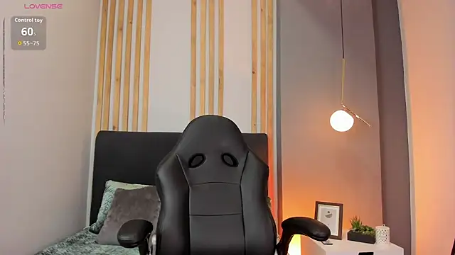 Snapshot of ivy_collins_ chatting on October 2025 09:44:01 PM ivy collins online show from October 2025 09:44:01 PM