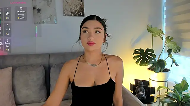 Estrer collins online show from October 2025 09:35:02 PM