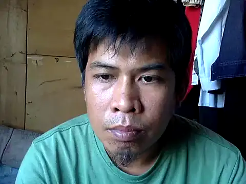 Snapshot of SteveFoxxe chatting on September 2025 11:43:01 PM SteveFoxxe online show from September 2025 11:43:01 PM