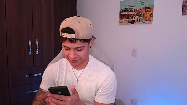 domsantiago  online show from September 2025 11:38:02 PM