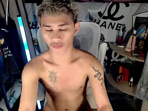 asianhardcock25 online show from April 2026 06:58:02 PM