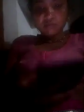 Snapshot of Hot_anjo chatting on September 2025 06:41:02 PM Hot anjo online show from September 2025 06:41:02 PM