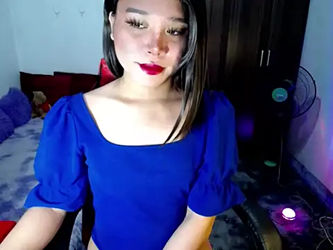 Snapshot of Urassiansweetcummer chatting on July 2026 01:08:01 AM Urassiansweetcummer online show from July 2026 01:08:01 AM