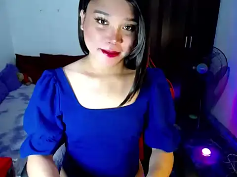 Snapshot of Urassiansweetcummer chatting on July 2026 06:47:02 AM Urassiansweetcummer online show from July 2026 06:47:02 AM