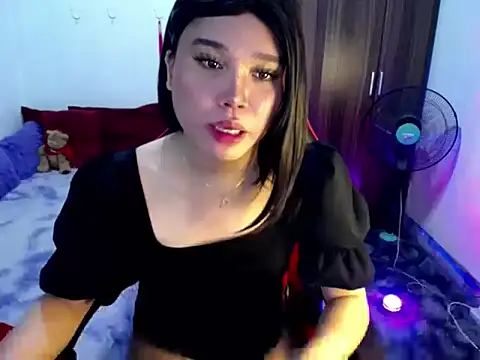 Snapshot of Urassiansweetcummer chatting on July 2026 02:31:01 PM Urassiansweetcummer online show from July 2026 02:31:01 PM