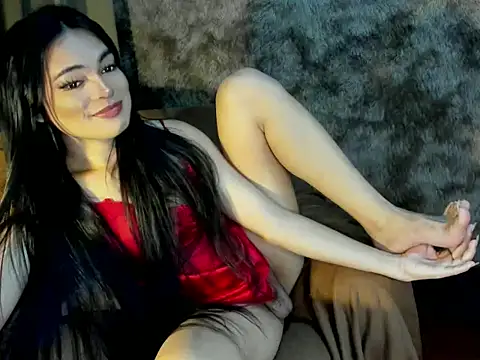 Snapshot of Sweetpeaxx chatting on October 2025 11:50:04 PM Sweetpeaxx online show from October 2025 11:50:04 PM