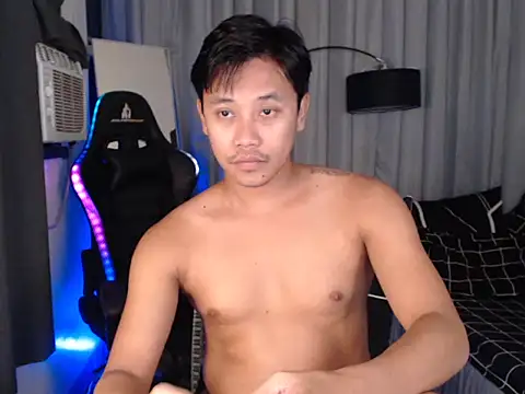 alexsuckable01 online show from April 2026 05:21:01 PM