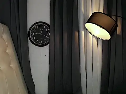 Foxxy Barbie online show from April 2026 06:16:02 AM