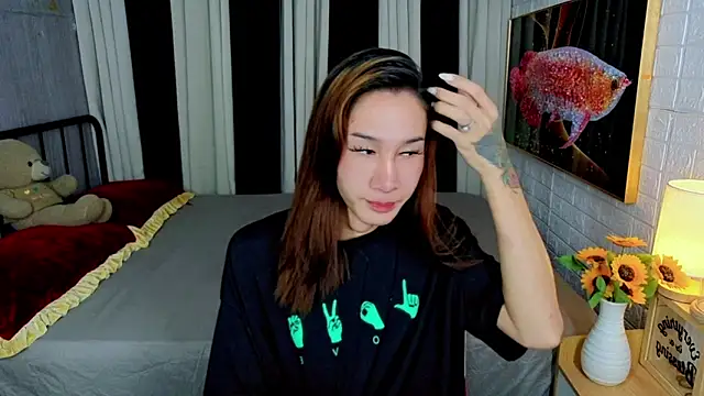 TRANSGODDESSA online show from October 2025 10:47:02 PM