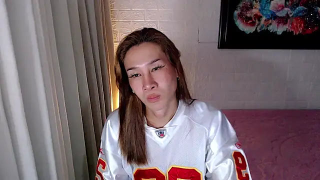 TRANSGODDESSA online show from December 2025 06:51:01 AM