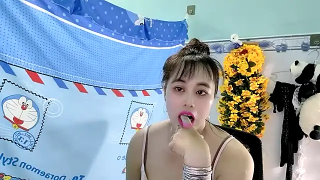 emgaixinhngoan online show from September 2025 03:55:02 AM