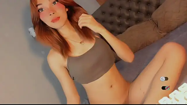 Snapshot of bella_enchantra chatting on July 2026 03:22:01 AM bella enchantra online show from July 2026 03:22:01 AM
