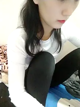 Kembong01 online show from December 2025 12:34:02 PM