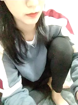 Kembong01 online show from February 2026 11:29:02 AM