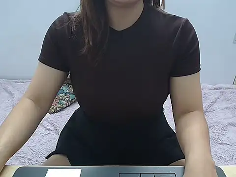 Snapshot of Amiee_Showhottie chatting on September 2025 01:09:01 AM Amiee Showhottie online show from September 2025 01:09:01 AM