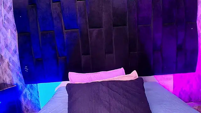 Snapshot of wensheng_ chatting on September 2025 07:19:02 PM wensheng online show from September 2025 07:19:02 PM