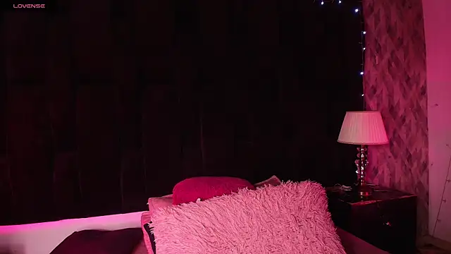 wensheng  online show from November 2025 07:14:01 PM