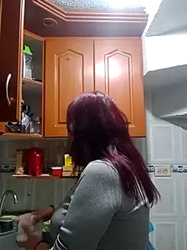 Snapshot of Chantalvedette chatting on October 2025 05:22:01 AM Chantalvedette online show from October 2025 05:22:01 AM