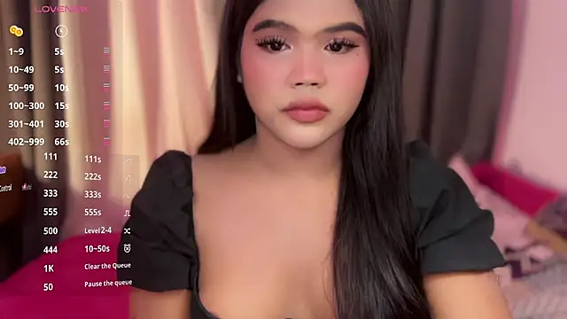 Snapshot of ursweet_sofia chatting on June 2026 06:12:01 PM ursweet sofia online show from June 2026 06:12:01 PM