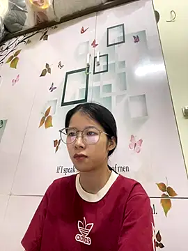 meomeo2k6 online show from November 2025 06:33:01 AM