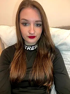 AdelinaEmber online show from October 2025 01:09:01 PM