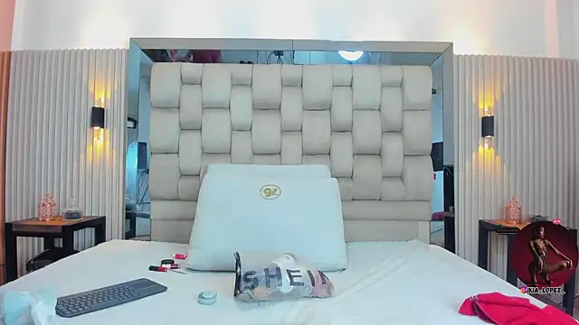 Snapshot of ikia_lopez_ chatting on September 2025 06:46:01 PM ikia lopez online show from September 2025 06:46:01 PM