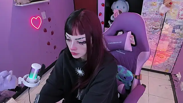 Snapshot of Vero_Osb_ chatting on October 2025 11:46:01 PM Vero Osb online show from October 2025 11:46:01 PM