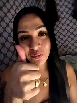 enoria1992 online show from October 2025 12:47:01 PM