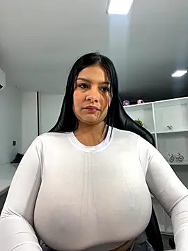 Snapshot of megan_bigboobs_ chatting on September 2025 11:32:01 AM megan bigboobs online show from September 2025 11:32:01 AM