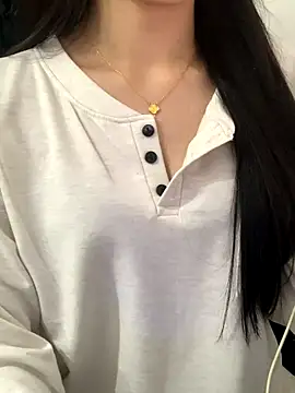 JennyQueen18 online show from November 2025 07:16:02 PM