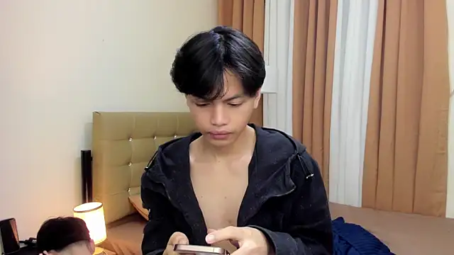 hotfreshdior online show from October 2025 07:45:01 PM