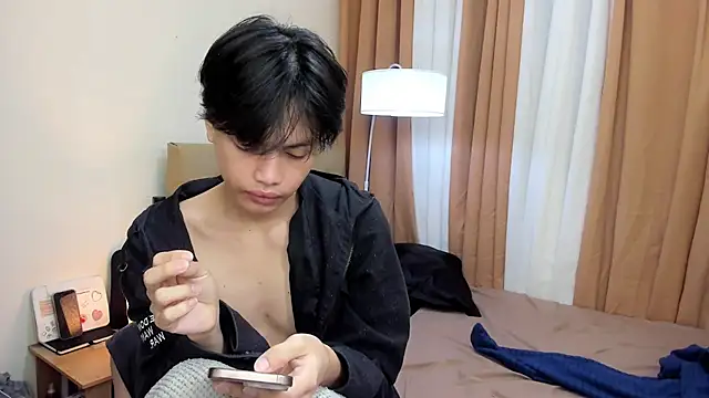 hotfreshdior online show from October 2025 05:10:02 PM