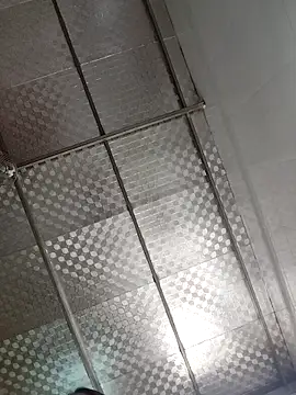 daisylouis online show from March 2026 01:20:01 AM